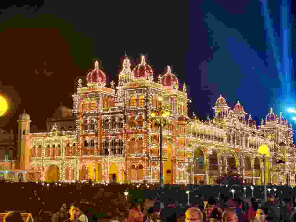 Madurai Kodaikanal Ooty Wayanad Coorg Mysore Bangalore Tour Package